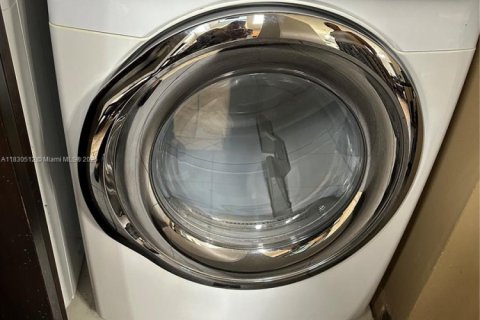 Купить виллу или дом в Катлер-Бей, Флорида 3 спальни, 108.32м2, № 1979982 - фото 18