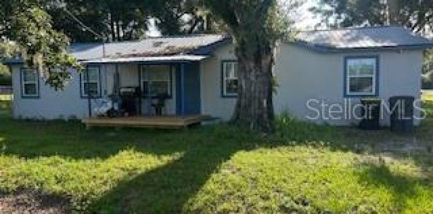 Villa ou maison à Auburndale, Floride 3 chambres, 106.19 m2 № 1917607