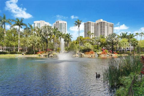 Купить кондоминиум в Авентура, Флорида 2 спальни, 126.44м2, № 2049074 - фото 5