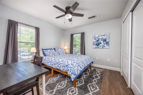 Condo in Gainesville, Florida, 2 bedrooms  № 1666046 - photo 24