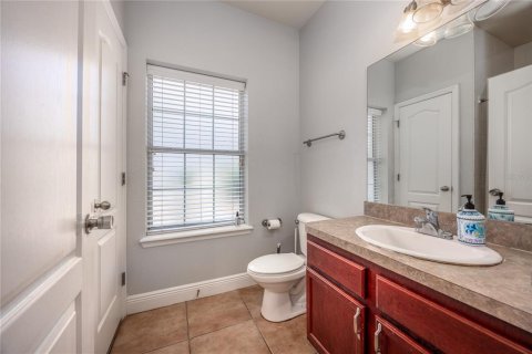 Condo in Gainesville, Florida, 2 bedrooms  № 1666046 - photo 18