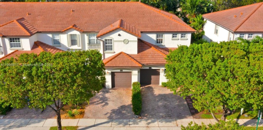 Touwnhouse à Cooper City, Floride 3 chambres, 184.41 m2 № 1957223