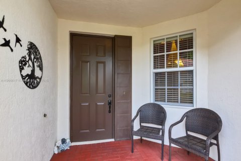 Touwnhouse à vendre à Cooper City, Floride: 3 chambres, 184.41 m2 № 1957223 - photo 5