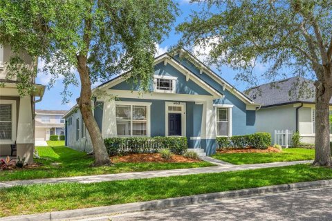 House in Orlando, Florida 3 bedrooms, 164.07 sq.m. № 2104526