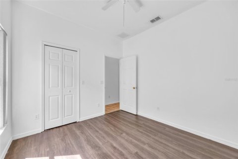 House in Orlando, Florida 3 bedrooms, 164.07 sq.m. № 2104526 - photo 28