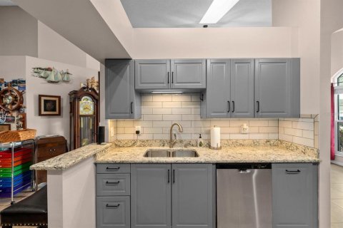 Casa en venta en Riverview, Florida, 3 dormitorios, 145.95 m2 № 1836959 - foto 8