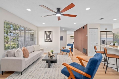 House in Orlando, Florida 4 bedrooms № 1965882 - photo 26