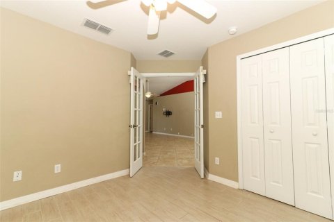 House in Davenport, Florida 3 bedrooms, 130.06 sq.m. № 1658315 - photo 27