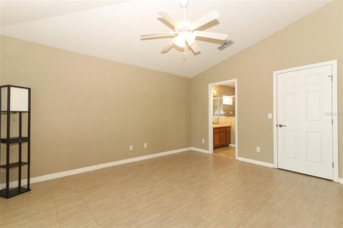 House in Davenport, Florida 3 bedrooms, 130.06 sq.m. № 1658315 - photo 18