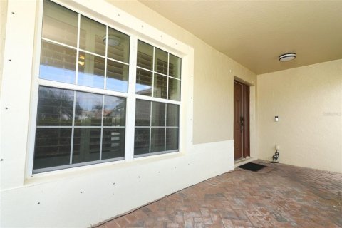 House in Davenport, Florida 3 bedrooms, 130.06 sq.m. № 1658315 - photo 4