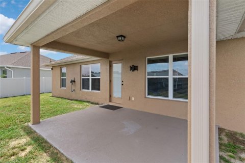 House in Winter Haven, Florida 3 bedrooms, 172.89 sq.m. № 1840360 - photo 3