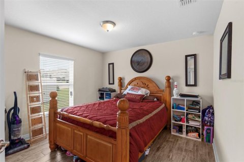 House in Winter Haven, Florida 3 bedrooms, 172.89 sq.m. № 1840360 - photo 13