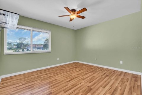 House in North Port, Florida 3 bedrooms, 218.88 sq.m. № 1552586 - photo 15