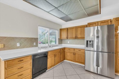 House in North Port, Florida 3 bedrooms, 218.88 sq.m. № 1552586 - photo 9
