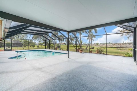 House in North Port, Florida 3 bedrooms, 218.88 sq.m. № 1552586 - photo 21
