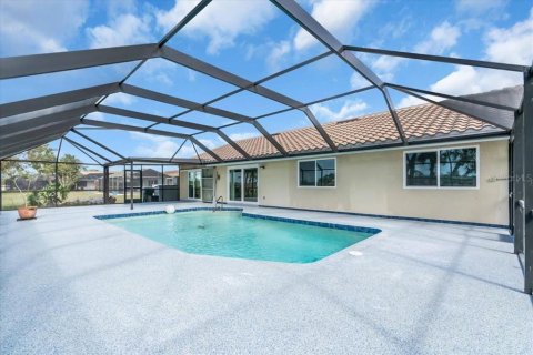 House in North Port, Florida 3 bedrooms, 218.88 sq.m. № 1552586 - photo 23