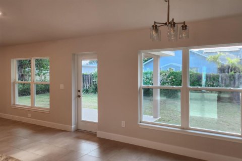 Casa en venta en Port St. Lucie, Florida, 4 dormitorios, 163.04 m2 № 2253267 - foto 7