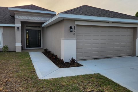 Casa en Port St. Lucie, Florida 4 dormitorios, 163.04 m2 № 2253267