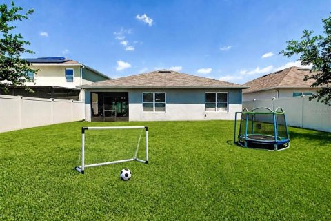 Villa ou maison à louer à Kissimmee, Floride: 4 chambres, 171.5 m2 № 2425852 - photo 16