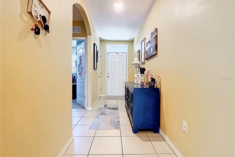 Villa ou maison à louer à Kissimmee, Floride: 4 chambres, 171.5 m2 № 2425852 - photo 2
