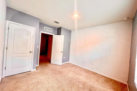 Villa ou maison à louer à Kissimmee, Floride: 4 chambres, 171.5 m2 № 2425852 - photo 15