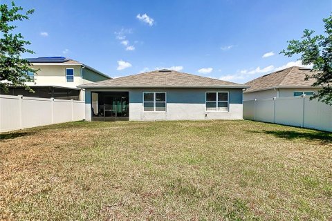 Villa ou maison à louer à Kissimmee, Floride: 4 chambres, 171.5 m2 № 2425852 - photo 17
