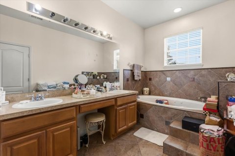 Casa en venta en Kissimmee, Florida, 3 dormitorios, 191.47 m2 № 2208398 - foto 30