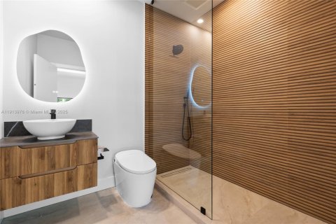 Casa en venta en Miami Beach, Florida, 4 dormitorios № 2016073 - foto 23