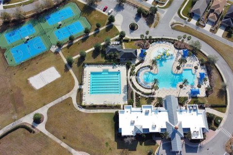 Villa ou maison à louer à Land O' Lakes, Floride: 5 chambres, 404.96 m2 № 1854684 - photo 22