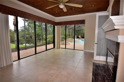 Villa ou maison à louer à Land O' Lakes, Floride: 5 chambres, 404.96 m2 № 1854684 - photo 6