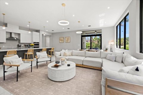 Villa ou maison à louer à Davie, Floride: 4 chambres, 295.34 m2 № 2072804 - photo 19