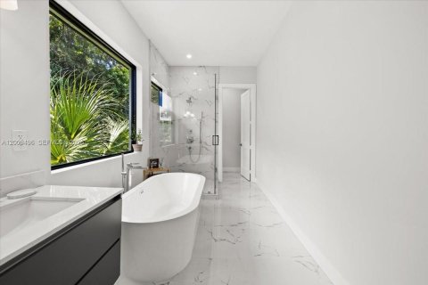 Villa ou maison à louer à Davie, Floride: 4 chambres, 295.34 m2 № 2072804 - photo 30