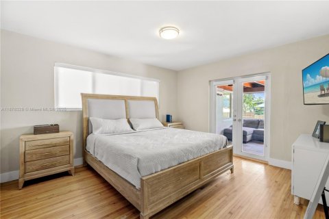 Casa en venta en Miami Springs, Florida, 3 dormitorios, 173.63 m2 № 1928003 - foto 20