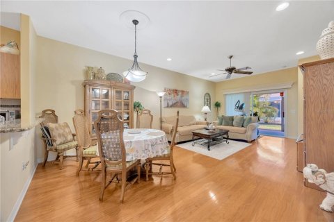 House in Wesley Chapel, Florida 3 bedrooms, 149.29 sq.m. № 1816973 - photo 21
