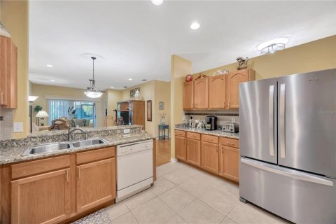 House in Wesley Chapel, Florida 3 bedrooms, 149.29 sq.m. № 1816973 - photo 30