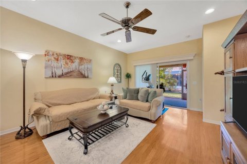 House in Wesley Chapel, Florida 3 bedrooms, 149.29 sq.m. № 1816973 - photo 19