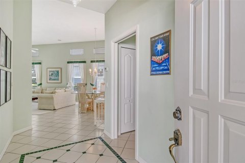 House in Sarasota, Florida 2 bedrooms, 175.21 sq.m. № 1634126 - photo 9