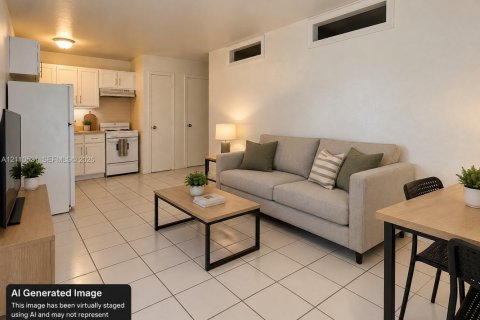 Casa en alquiler en Hollywood, Florida, 1 dormitorio, 255.48 m2 № 2428050 - foto 2