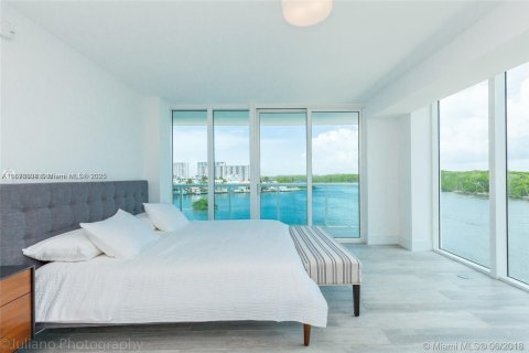 Copropriété à louer à Sunny Isles Beach, Floride: 3 chambres, 134.34 m2 № 1896214 - photo 8