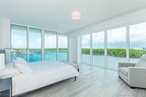 Copropriété à louer à Sunny Isles Beach, Floride: 3 chambres, 134.34 m2 № 1896214 - photo 7