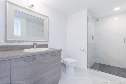 Copropriété à louer à Sunny Isles Beach, Floride: 3 chambres, 134.34 m2 № 1896214 - photo 17