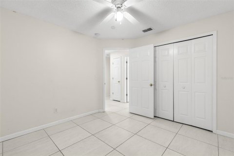 Casa en alquiler en Tampa, Florida, 3 dormitorios, 110.93 m2 № 1852848 - foto 19