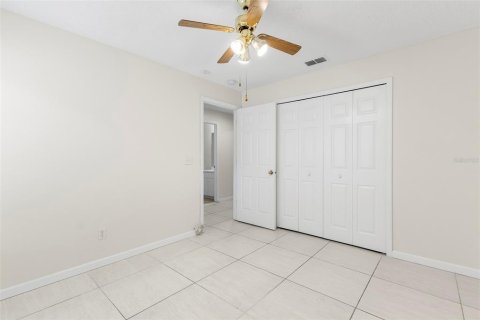 Casa en alquiler en Tampa, Florida, 3 dormitorios, 110.93 m2 № 1852848 - foto 22