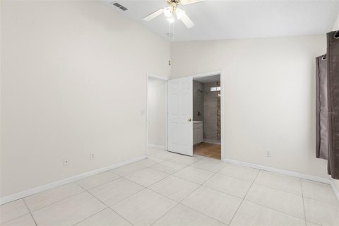Casa en alquiler en Tampa, Florida, 3 dormitorios, 110.93 m2 № 1852848 - foto 14
