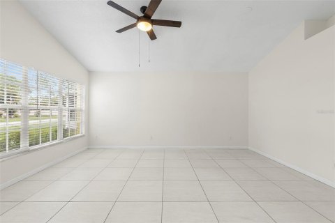 Casa en alquiler en Tampa, Florida, 3 dormitorios, 110.93 m2 № 1852848 - foto 7