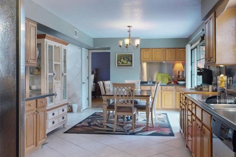 House in DeLand, Florida 5 bedrooms, 215.16 sq.m. № 1876431 - photo 25