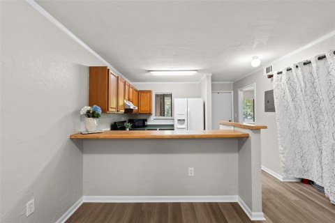 Condo in Gainesville, Florida, 2 bedrooms  № 1749573 - photo 7