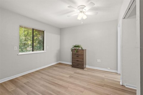 Condo in Gainesville, Florida, 2 bedrooms  № 1749573 - photo 10