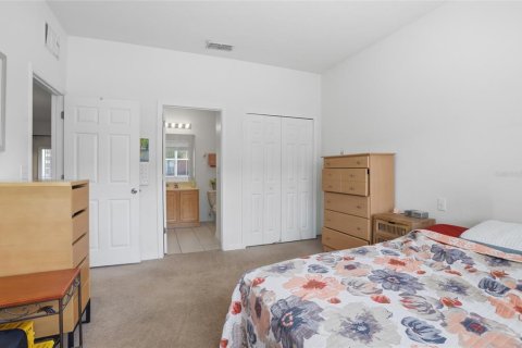 Townhouse in Kissimmee, Florida 4 bedrooms, 172.05 sq.m. № 2167588 - photo 12