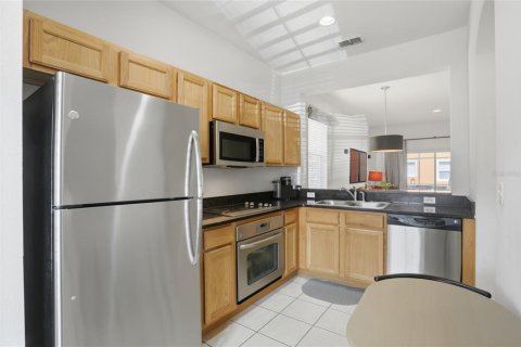 Townhouse in Kissimmee, Florida 4 bedrooms, 172.05 sq.m. № 2167588 - photo 7